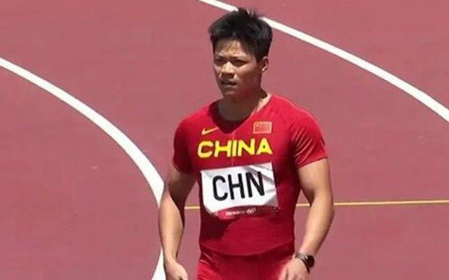 午夜欧美视频